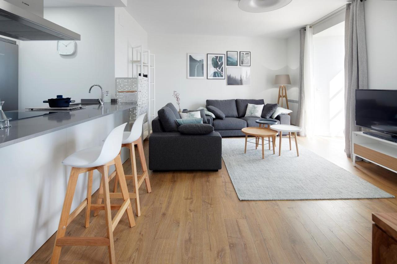 H Suite3b By Smiling