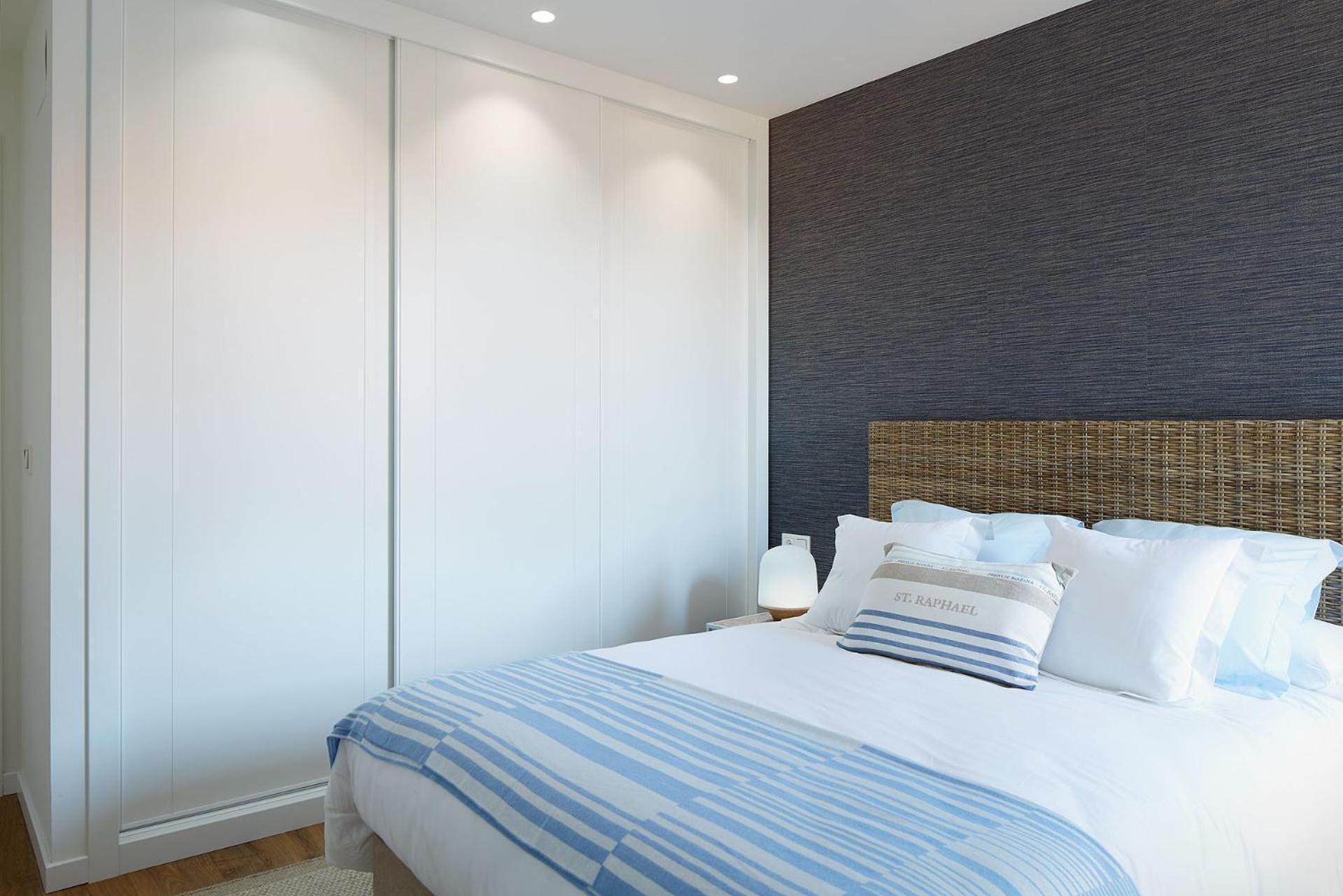 H Suite3b By Smiling