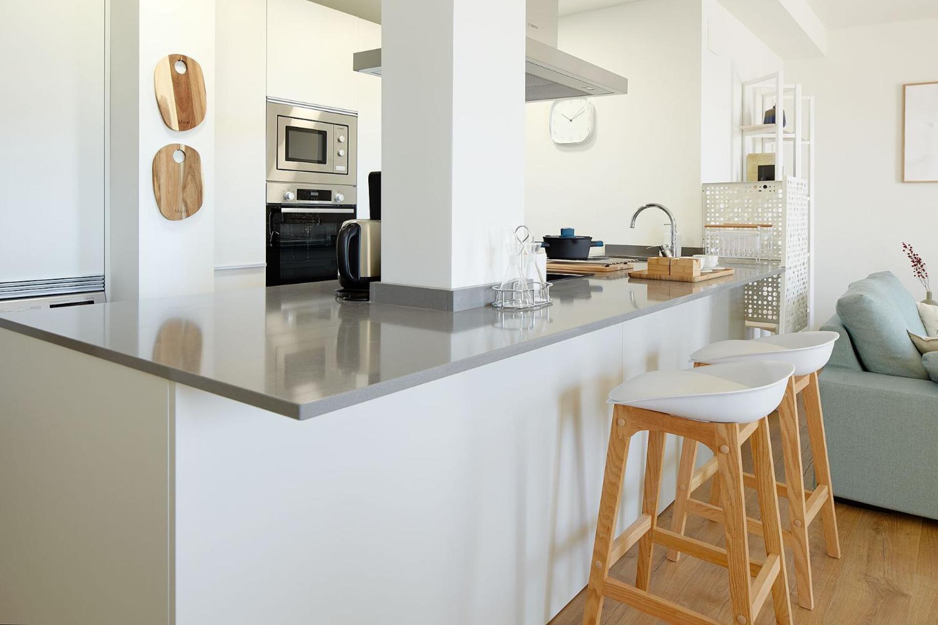 H Suite3b By Smiling * Hondarribia