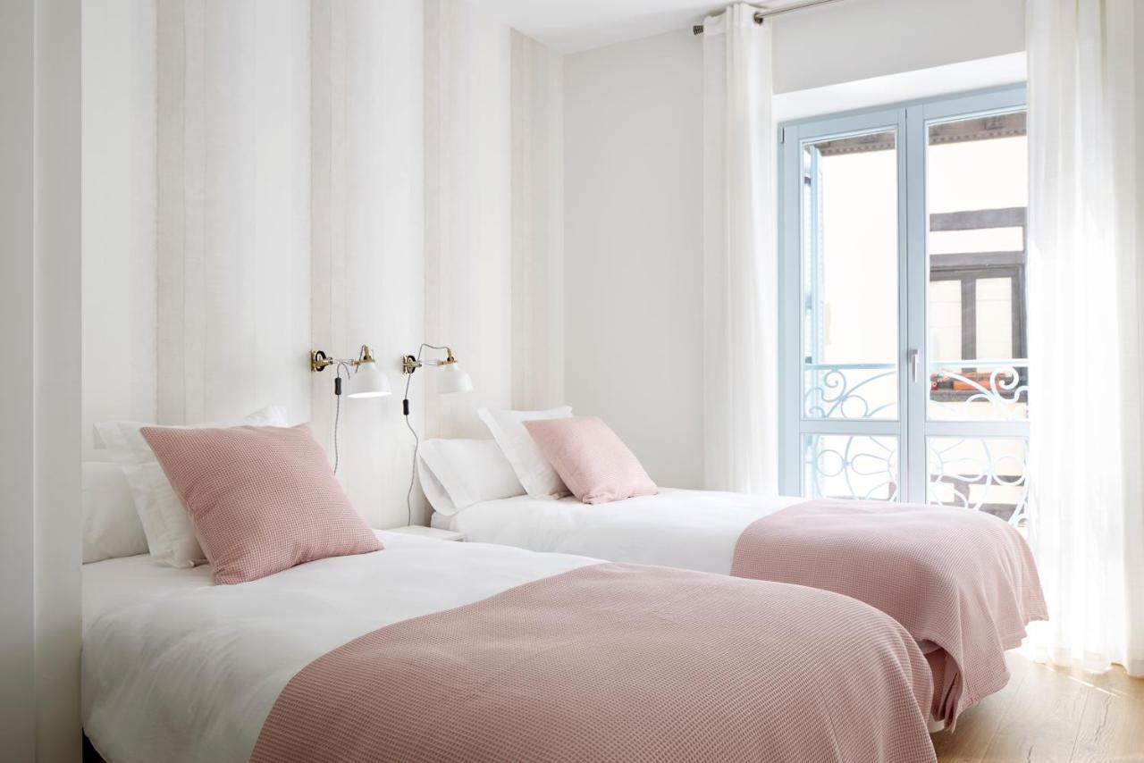 H Suite3b By Smiling